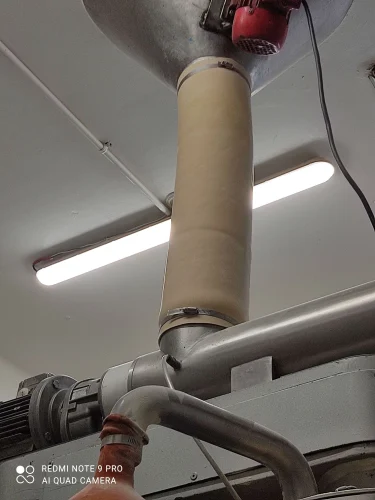 FLEXIBLE CONNECTED LATEX SLEEVES